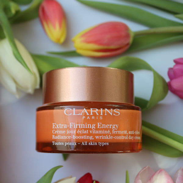 Clarins Extra-Firming Energy – Straffende Anti-Age Tagescreme für vitalisierenden Glanz bei dunkelbrauner Haut – 50 ml